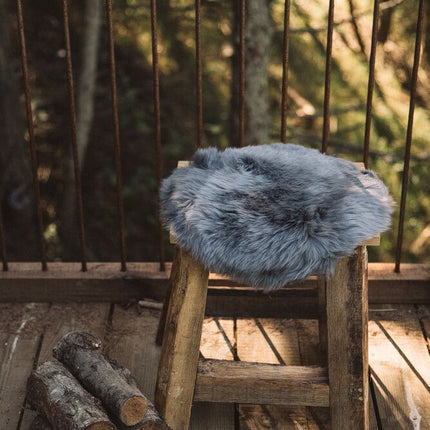 Sædehynde | Lammeskind | Langhåret | Ø34 cm Sort