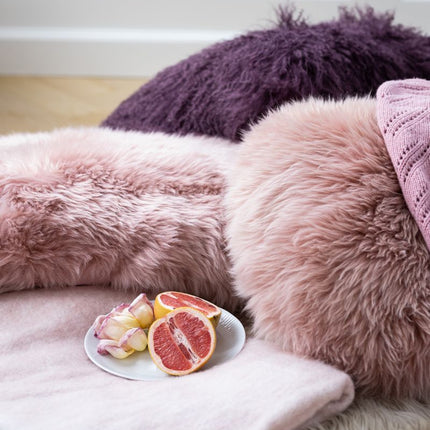 Lammeskindspude | Tibet | 50x50 cm Rosa